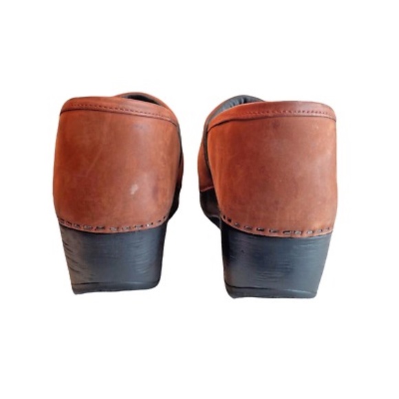 L.L. Bean Womens Brown Leather Comfort Clogs Size 9.5 Casual Slip On Shoes - Picture 7 of 9